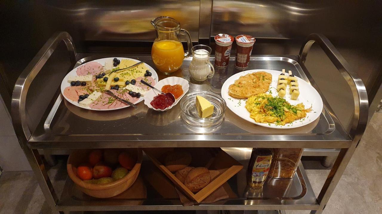 Ruhige Gastesuite Mit Fruhstuck Rhauderfehn Eksteriør billede